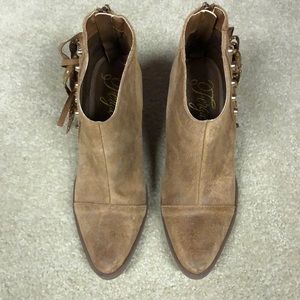 Fergie Boot Size 6.5